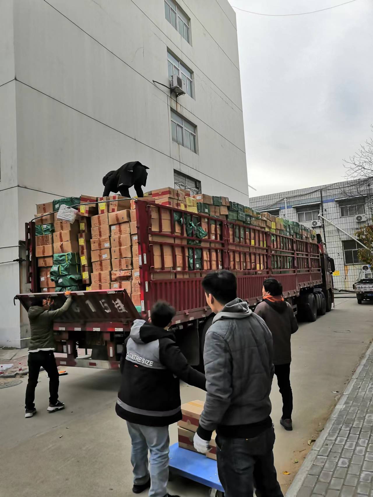 鄭州搬運裝卸服務(wù)指南 臨時工、小時工與貨物打包